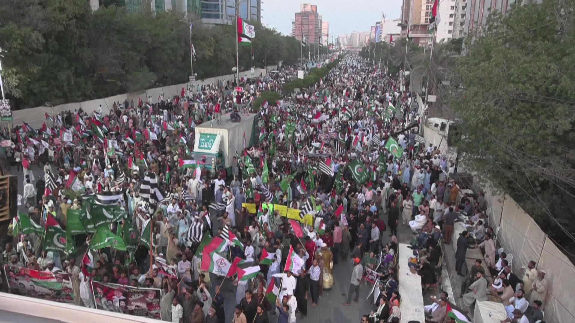 تظاهرة في كراتشي دعما لفلسطين - طوفان الأقصى
